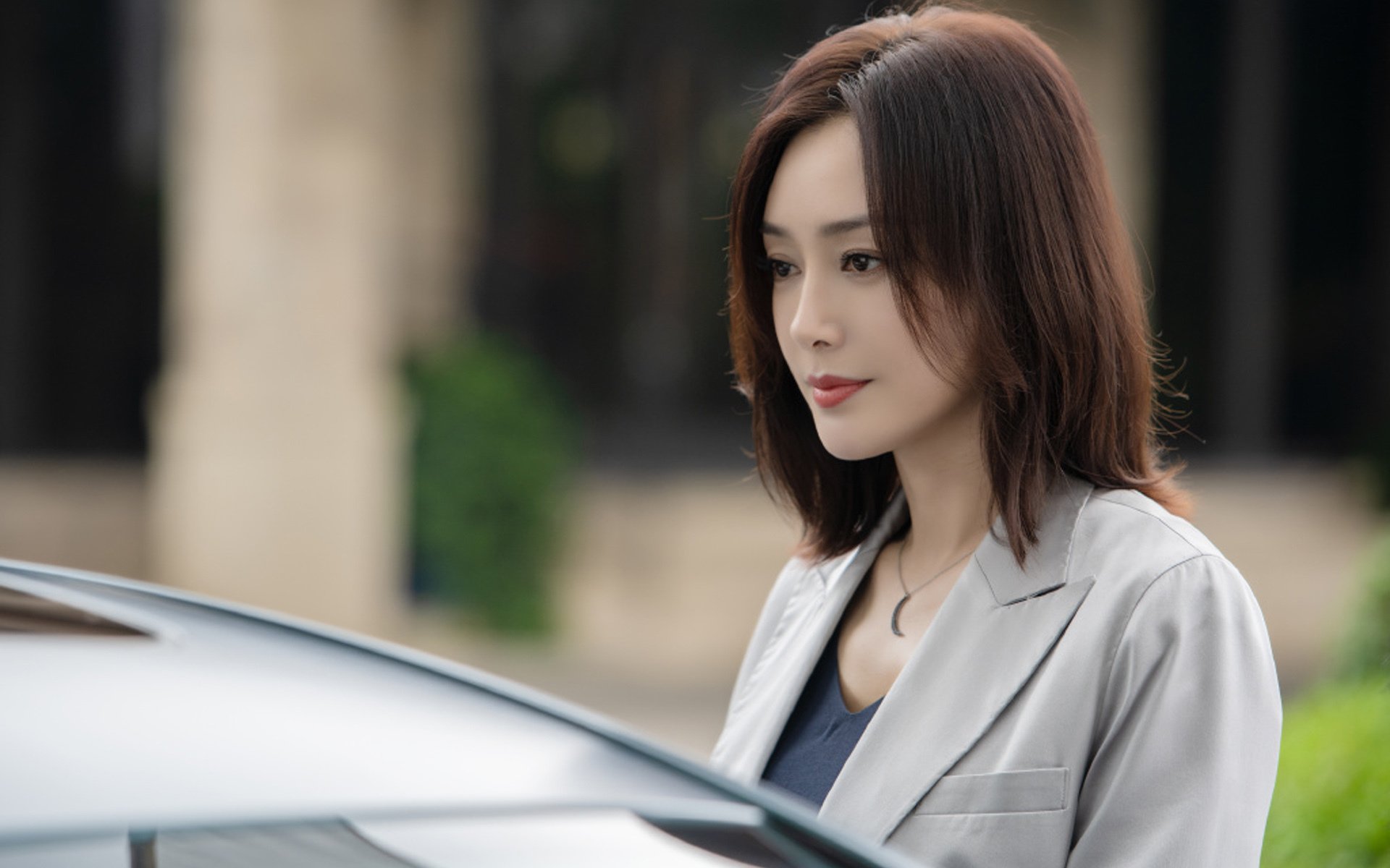 爱游戏中国官方网站平台-“逆转奇迹！湖人最后一分钟逆袭热火燃爆全场”，湖人最后一场常规赛