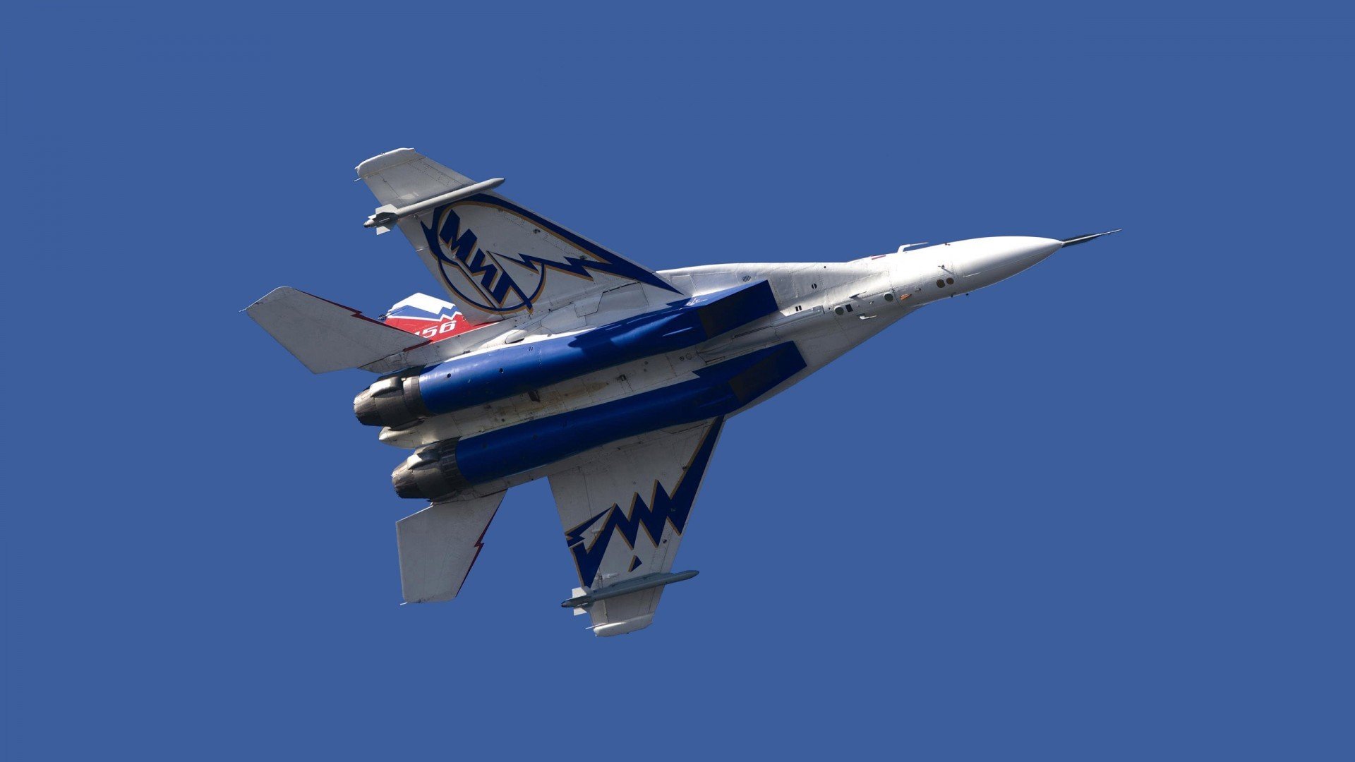 AYX GAMING-拉尼斯客场不敌对手,需重新思考战术,拉尼斯酒庄干红葡萄酒