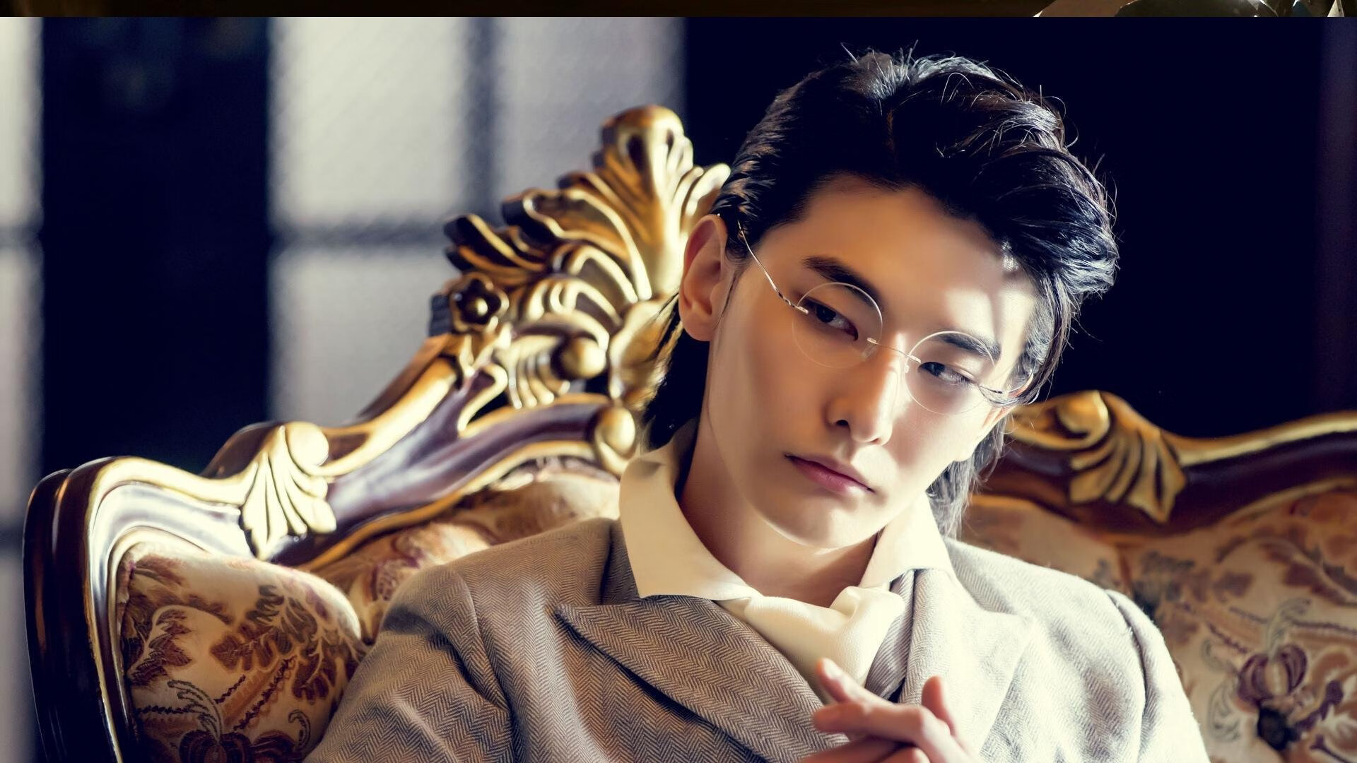 爱游戏娱乐-中超球队攻防两端调整见成效，中超战术